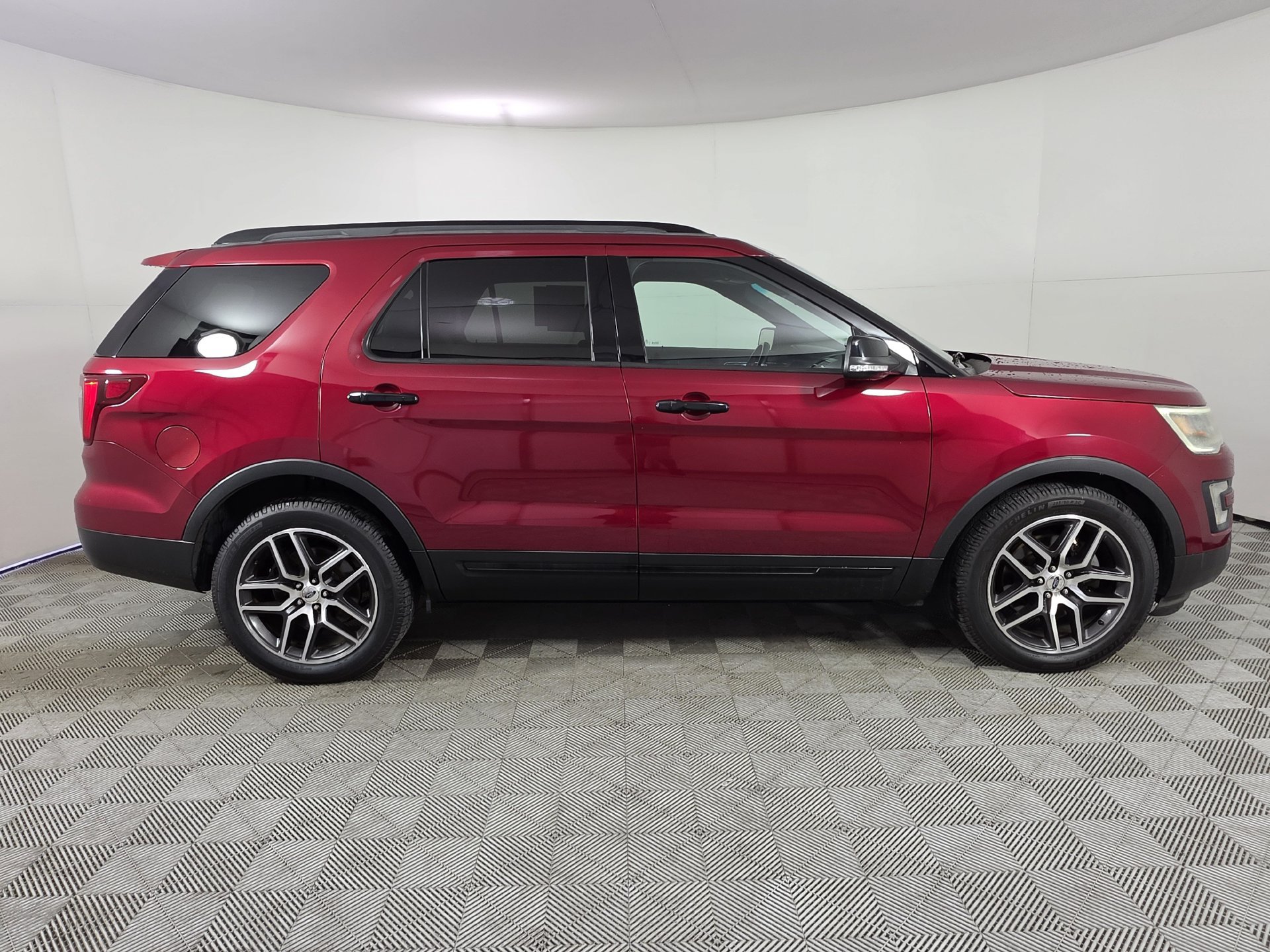 Used 2016 Ford Explorer Sport w/ Equipment Group 401A AWD/4WD image 45