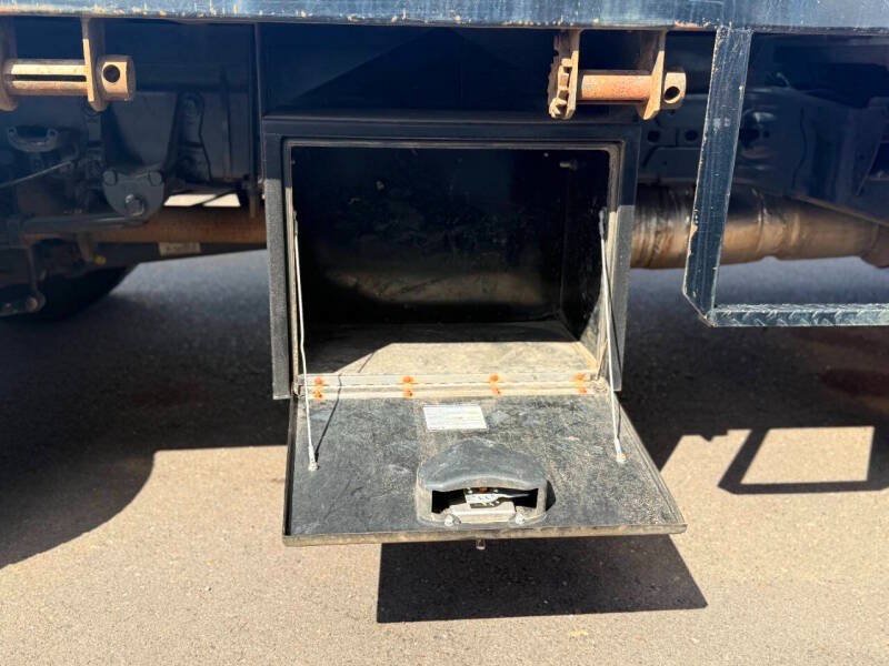 Used 2021 Ford F550 4x4 Regular Cab Super Duty image 20