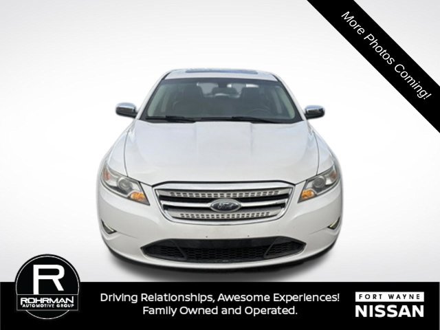 Used 2010 Ford Taurus Limited AWD/4WD image 2