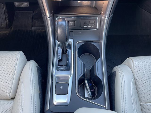 Used 2019 Subaru Ascent Limited AWD/4WD image 25