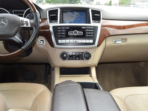 Used 2013 Mercedes-Benz ML 350 4MATIC image 27