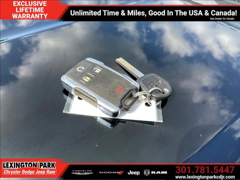 Used 2021 Chevrolet Colorado Z71 w/ Z71 Midnight Edition AWD/4WD image 34