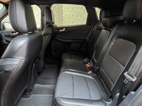 New 2026 Ford Escape ST-Line w/ Tech Pack #1 FWD image 19