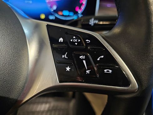 Used 2022 Mercedes-Benz C 300 4MATIC Sedan image 21