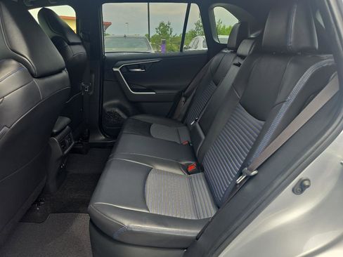 Used 2019 Toyota RAV4 XSE w/ XSE Weather Package AWD/4WD image 12