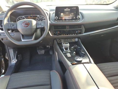 New 2026 Nissan Rogue SV image 9