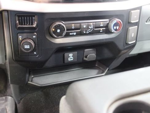 Used 2023 Ford F150 XLT AWD/4WD image 20
