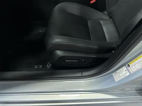 Used 2023 Honda Civic Touring image 24