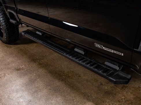 Used 2025 Ford F250 Lariat w/ Lariat Ultimate Package image 13