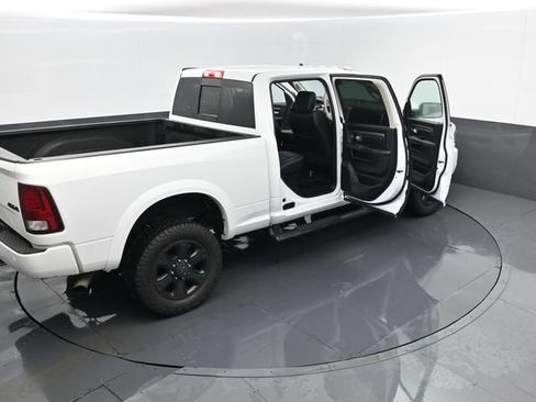 Used 2018 RAM 2500 Laramie w/ Sport Appearance Group AWD/4WD image 27