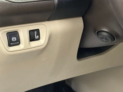 Used 2018 GMC Acadia Denali FWD image 26