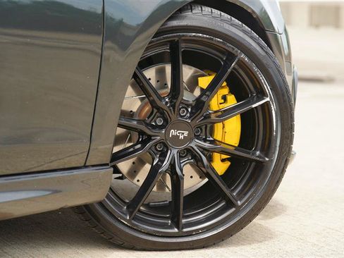 Used 2013 Volkswagen Golf R 4-Door AWD/4WD image 17