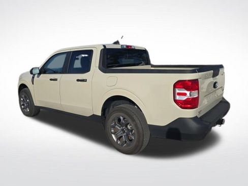 Used 2025 Ford Maverick XLT FWD image 5