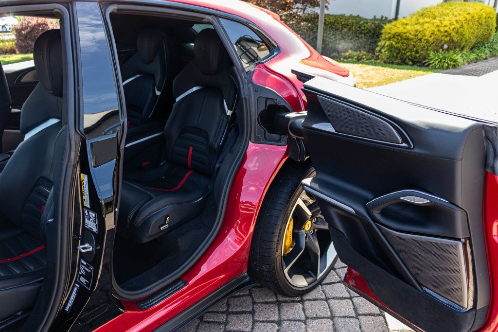 Used 2023 Ferrari Purosangue AWD/4WD image 47