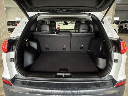 Used 2020 Jeep Cherokee Limited w/ Technology Group image 28