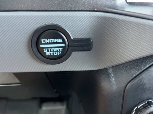 Used 2024 Ford Bronco Big Bend w/ Sasquatch Package AWD/4WD image 37