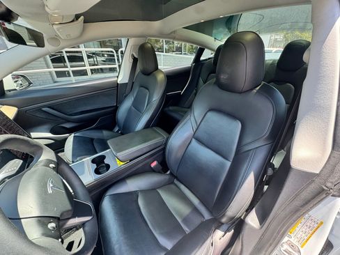 Used 2021 Tesla Model 3 Standard Range Plus RWD image 12