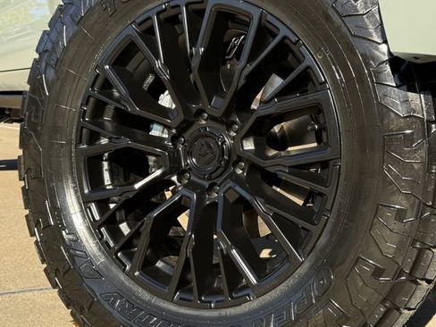 New 2026 Toyota Tundra Limited image 11