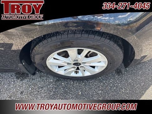 Used 2016 Kia Optima LX image 18