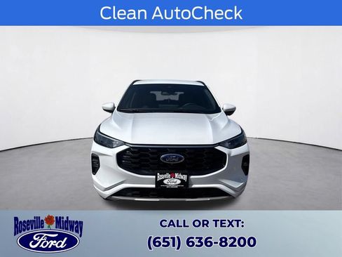 Used 2023 Ford Escape ST-Line Select w/ Tech Pack #2 AWD/4WD image 3