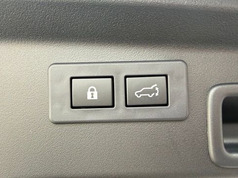 New 2026 Subaru Outback Premium image 32