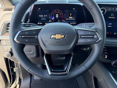 New 2026 Chevrolet Suburban Premier image 10