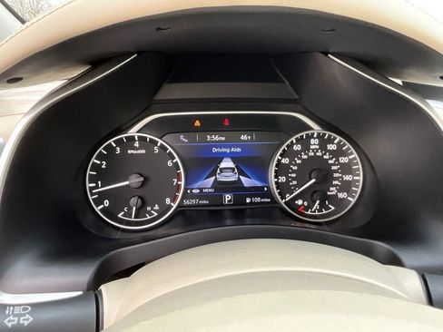 Certified 2018 Nissan Murano Platinum w/ Cargo Package image 39