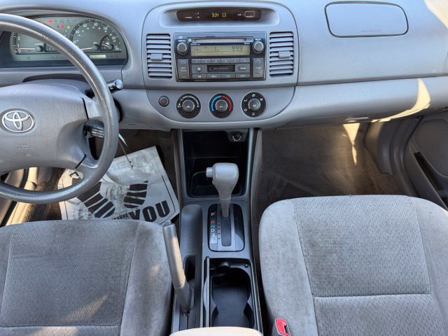 Used 2004 Toyota Camry LE FWD image 20
