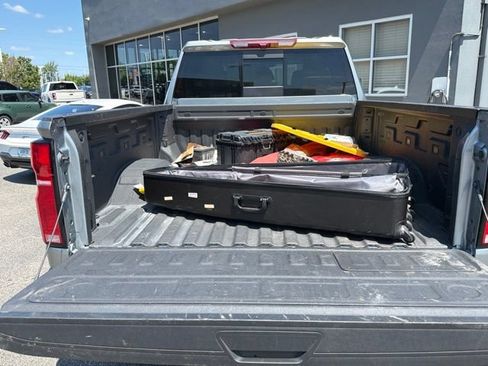 Used 2026 Chevrolet Silverado 2500 LT w/ Trail Boss Package AWD/4WD image 11