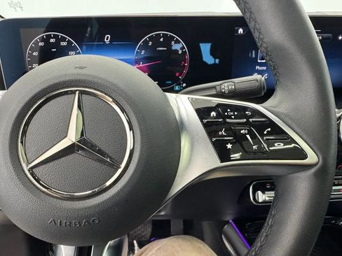 New 2026 Mercedes-Benz GLA 250 image 24