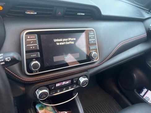 Used 2019 Nissan Kicks SR w/ SR Premium Package FWD image 5