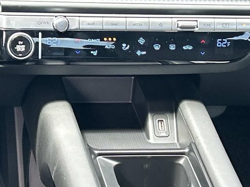 Certified 2024 Hyundai Ioniq 6 SE RWD image 26
