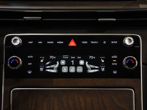 New 2026 Genesis GV80 3.5T Prestige AWD/4WD image 15