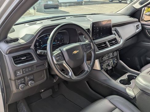 Used 2024 Chevrolet Tahoe LT AWD/4WD image 13