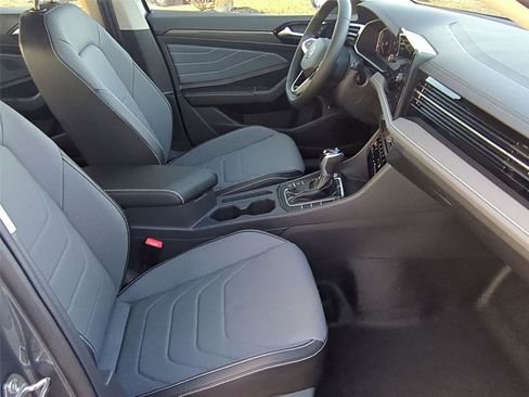 New 2026 Volkswagen Jetta SEL image 21