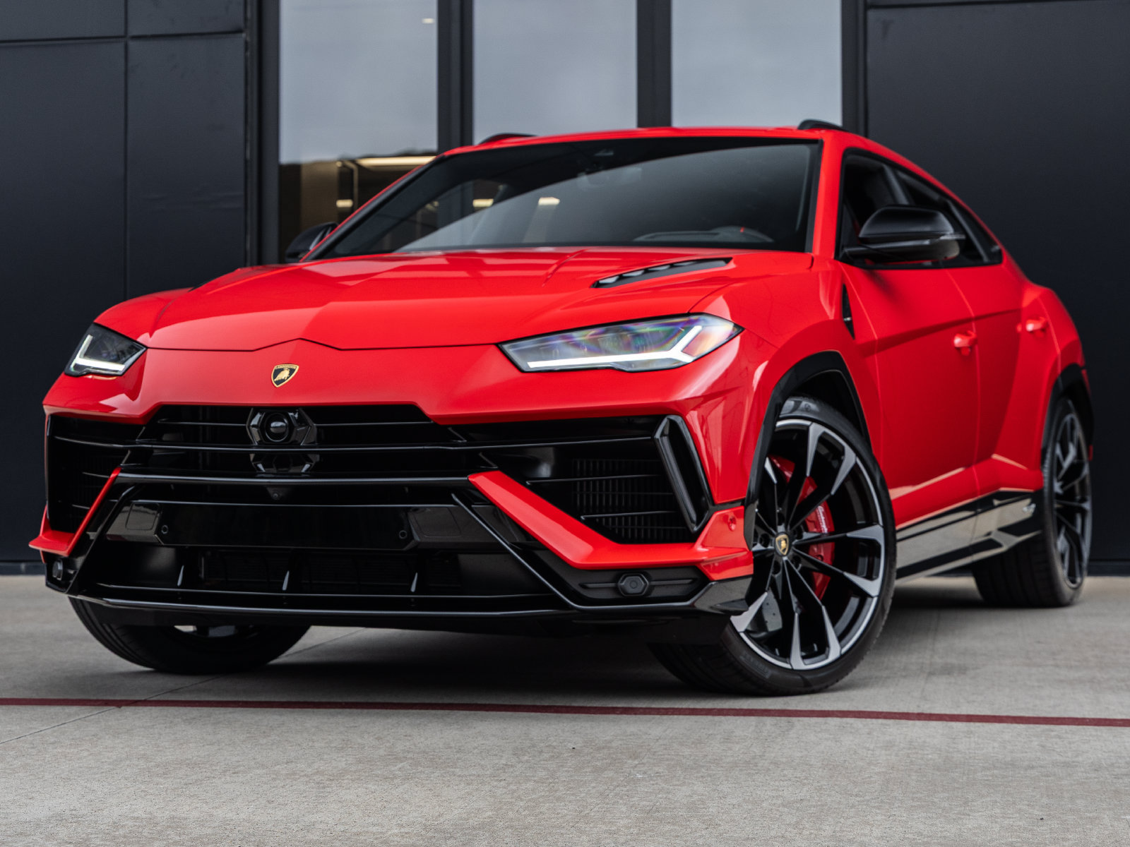 Used 2024 Lamborghini Urus S AWD/4WD image 1