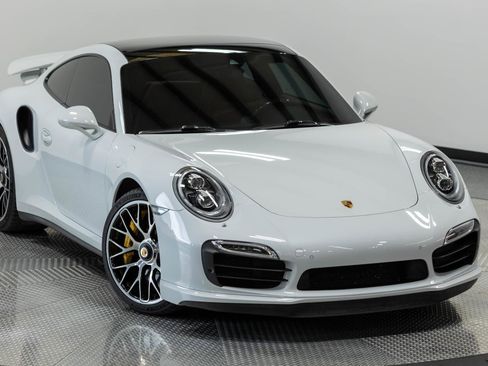 Used 2015 Porsche 911 Turbo S AWD/4WD image 77