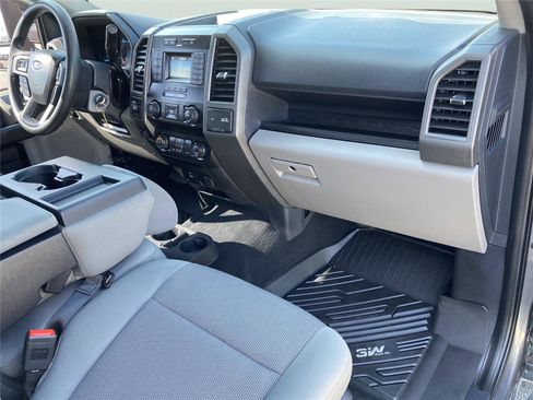 Used 2022 Ford F250 XL w/ STX Appearance Package image 29