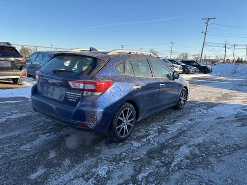 Used 2017 Subaru Impreza 2.0i Limited w/ Moonroof/BSD & Rcta/Eyesight image 3