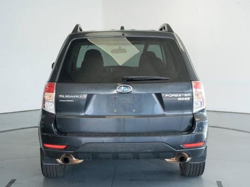 Used 2010 Subaru Forester 2.5X Limited AWD/4WD image 6