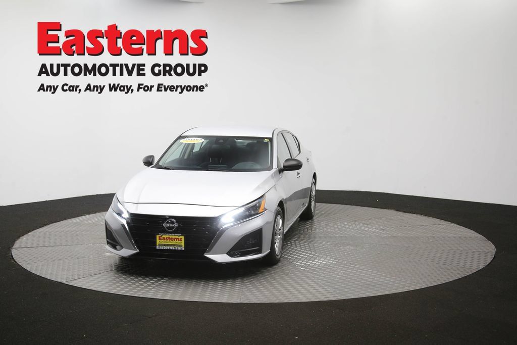 Used 2024 Nissan Altima 2.5 S FWD image 52