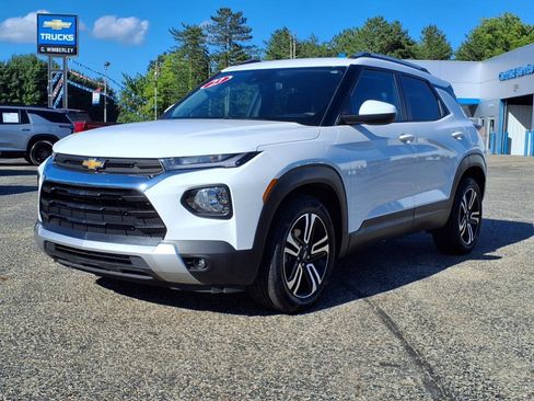 Used 2023 Chevrolet TrailBlazer LT image 3