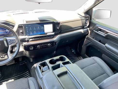 Used 2024 Chevrolet Silverado 1500 LT AWD/4WD image 22