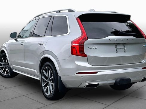 Used 2019 Volvo XC90 T6 Momentum w/ Advanced Package AWD/4WD image 11