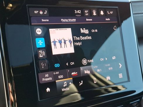 Certified 2025 Jeep Grand Cherokee L Altitude image 18