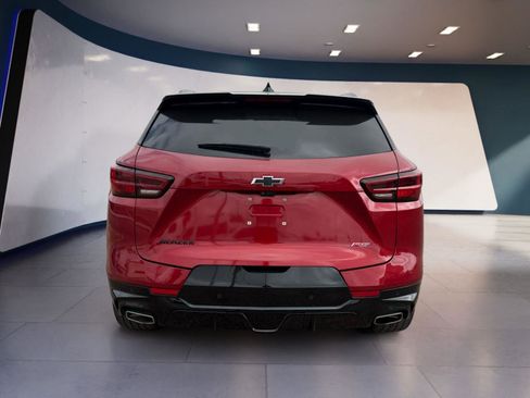 Used 2024 Chevrolet Blazer RS w/ Driver Confidence II Package image 4