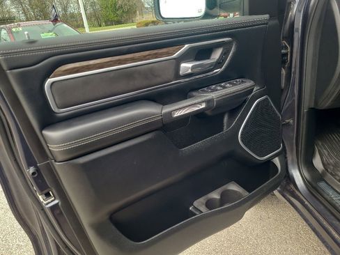 Used 2020 RAM 1500 Laramie AWD/4WD image 12