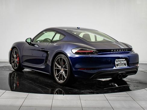 Used 2022 Porsche 718 Cayman S image 3