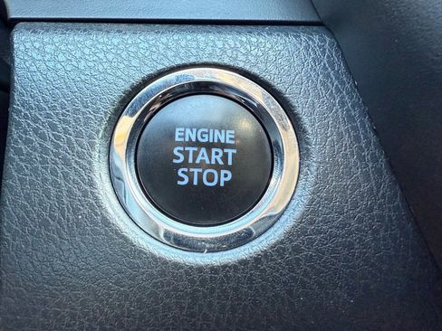 Used 2023 Toyota Camry XSE FWD image 18