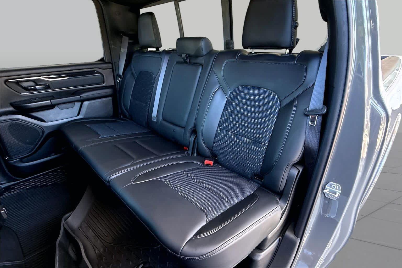 Used 2020 RAM 1500 Big Horn w/ Built-to-serve Edition AWD/4WD image 21